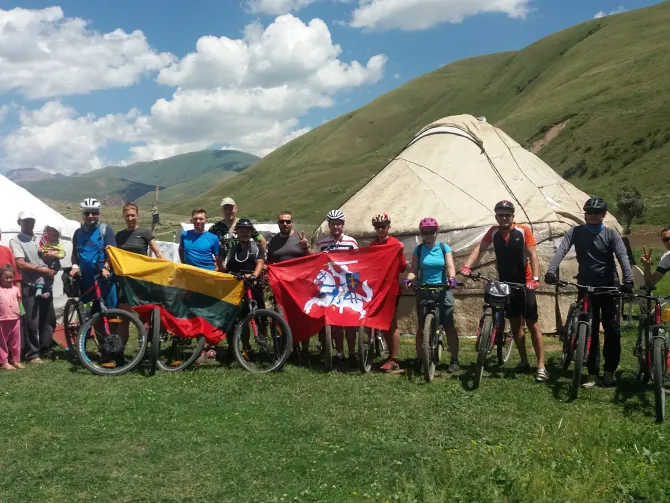 MTB dviračių turas Kirgizijoje, Tian Šanio kalnuose